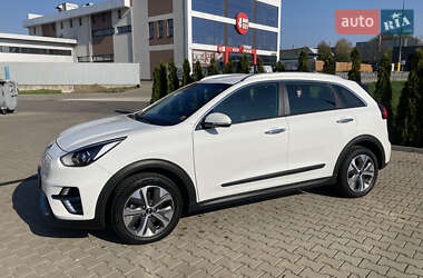 Позашляховик / Кросовер Kia Niro 2021 в 