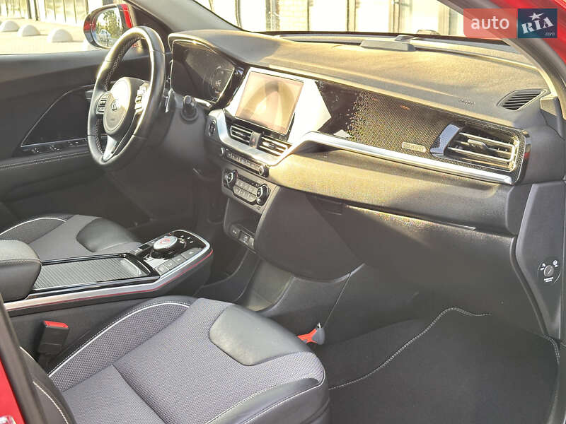 Позашляховик / Кросовер Kia Niro 2020 в Тернополі фото 57 Позашляховик / Кросовер Kia Niro 2020 в Тернополі
