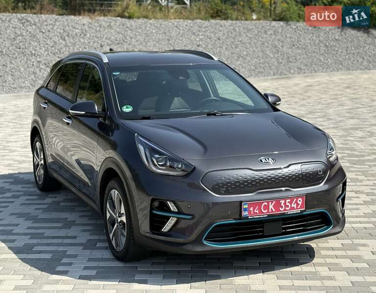 Позашляховик / Кросовер Kia Niro 2020 в Львові фото 10 Позашляховик / Кросовер Kia Niro 2020 в Львові