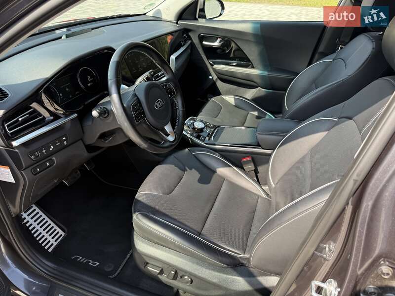 Позашляховик / Кросовер Kia Niro 2020 в Львові фото 13 Позашляховик / Кросовер Kia Niro 2020 в Львові