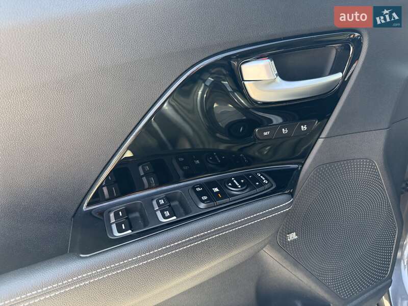 Позашляховик / Кросовер Kia Niro 2020 в Львові фото 18 Позашляховик / Кросовер Kia Niro 2020 в Львові
