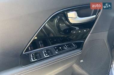 Внедорожник / Кроссовер Kia Niro 2020 в 