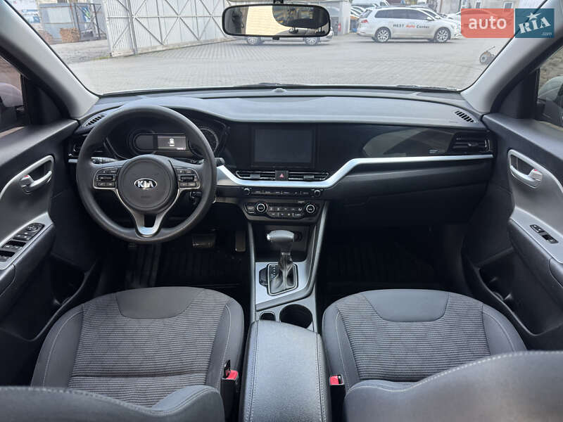 Позашляховик / Кросовер Kia Niro 2020 в Луцьку фото 18 Позашляховик / Кросовер Kia Niro 2020 в Луцьку
