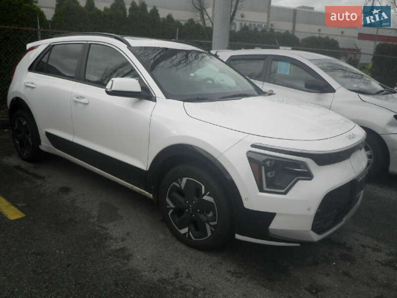 Позашляховик / Кросовер Kia Niro 2023 в Умані
