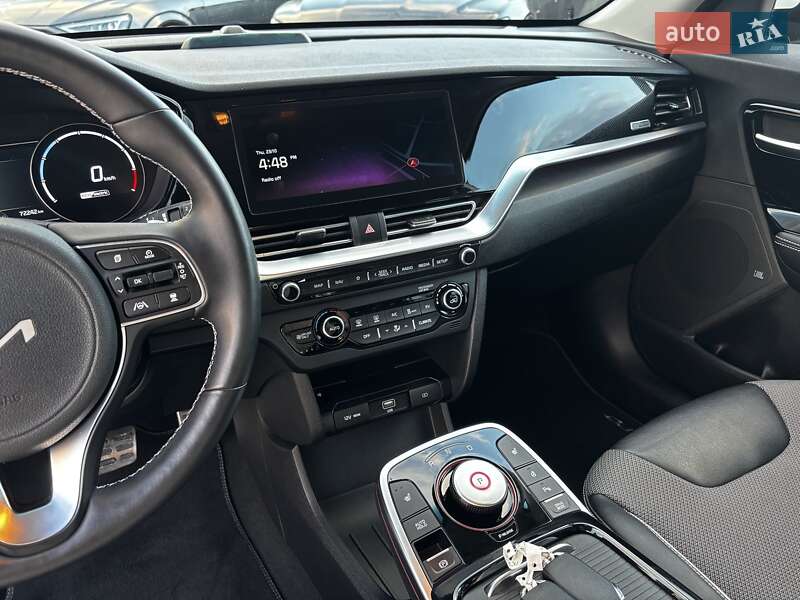 Позашляховик / Кросовер Kia Niro 2021 в Львові фото 23 Позашляховик / Кросовер Kia Niro 2021 в Львові
