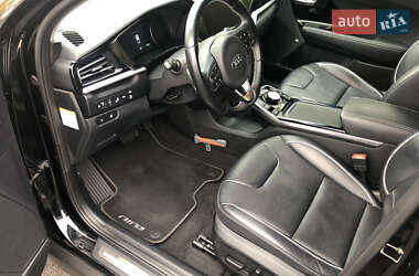 Позашляховик / Кросовер Kia Niro 2020 в 