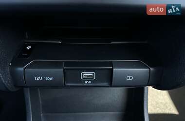 Внедорожник / Кроссовер Kia Niro 2020 в 