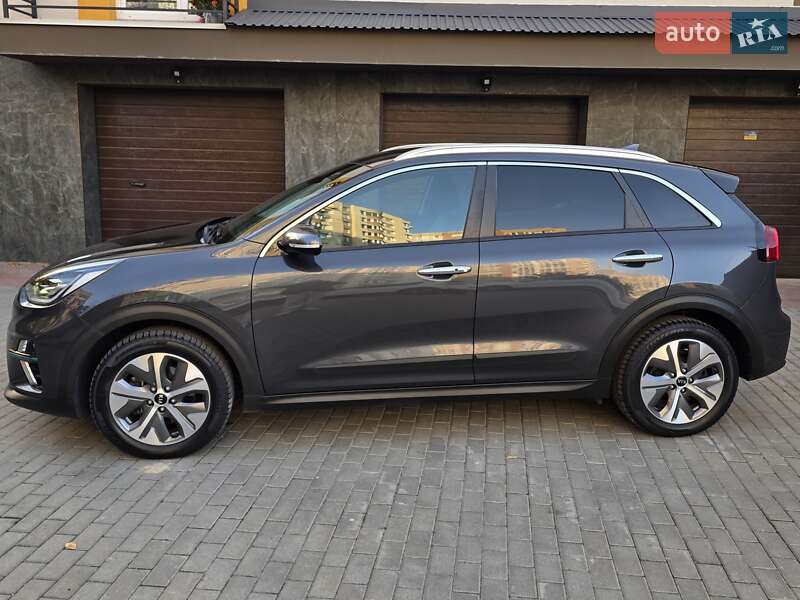 Внедорожник / Кроссовер Kia Niro 2020 в Тернополе