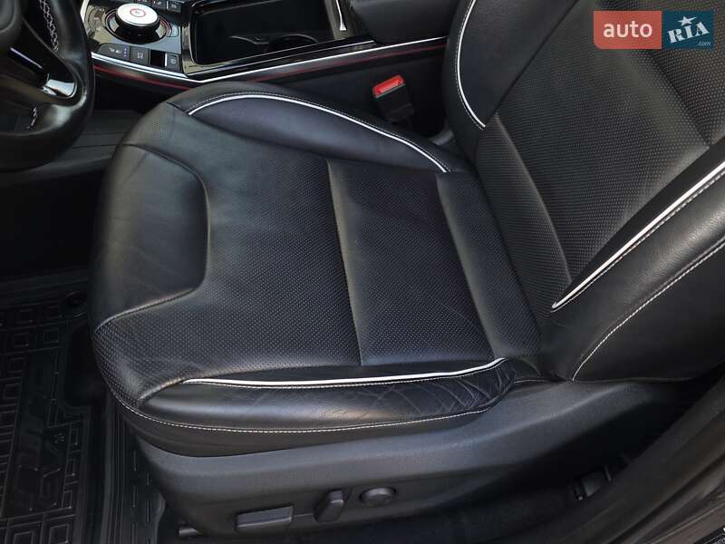 Внедорожник / Кроссовер Kia Niro 2020 в Тернополе