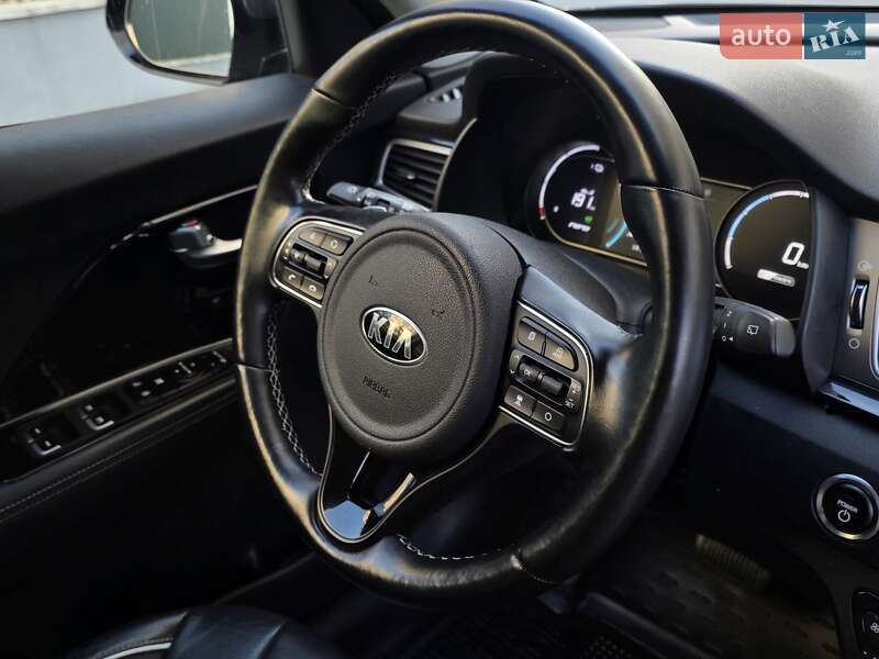 Внедорожник / Кроссовер Kia Niro 2020 в Тернополе
