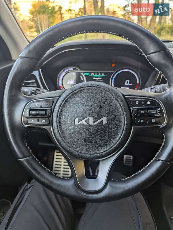 Позашляховик / Кросовер Kia Niro 2021 в Звягелі