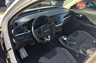 Внедорожник / Кроссовер Kia Niro 2022 в 