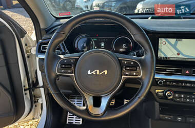 Внедорожник / Кроссовер Kia Niro 2022 в 