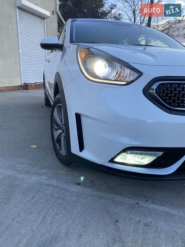 Внедорожник / Кроссовер Kia Niro 2019 в Черноморске фото 3 Внедорожник / Кроссовер Kia Niro 2019 в Черноморске
