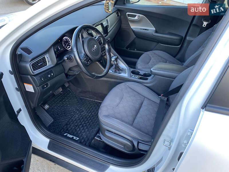 Внедорожник / Кроссовер Kia Niro 2019 в Черноморске фото 8 Внедорожник / Кроссовер Kia Niro 2019 в Черноморске