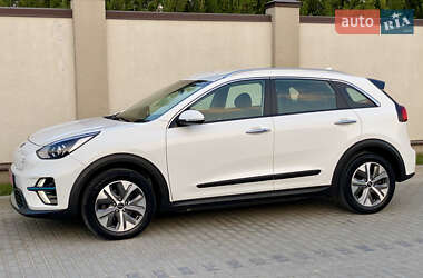 Внедорожник / Кроссовер Kia Niro 2021 в 