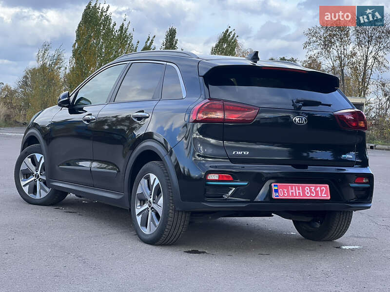 Позашляховик / Кросовер Kia Niro 2020 в Рівному фото 8 Позашляховик / Кросовер Kia Niro 2020 в Рівному