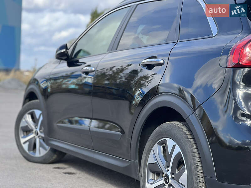 Позашляховик / Кросовер Kia Niro 2020 в Рівному фото 28 Позашляховик / Кросовер Kia Niro 2020 в Рівному