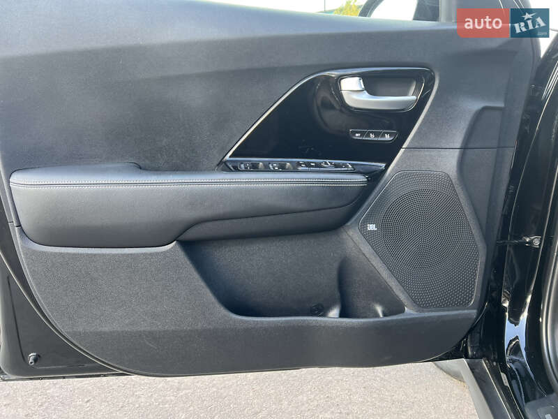 Позашляховик / Кросовер Kia Niro 2020 в Рівному фото 47 Позашляховик / Кросовер Kia Niro 2020 в Рівному