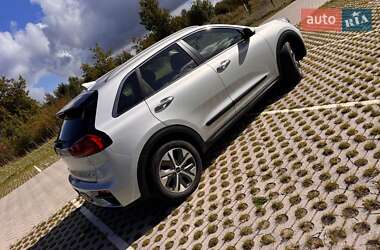 Внедорожник / Кроссовер Kia Niro 2020 в 
