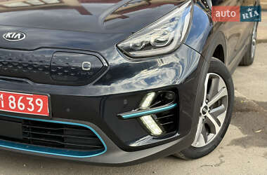 Внедорожник / Кроссовер Kia Niro 2020 в 