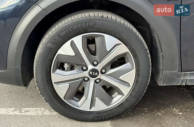 Внедорожник / Кроссовер Kia Niro 2020 в 