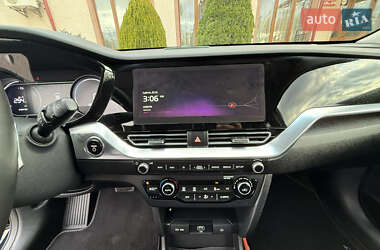 Внедорожник / Кроссовер Kia Niro 2020 в 