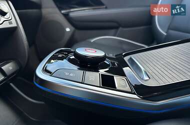 Позашляховик / Кросовер Kia Niro 2020 в  фото 14 Позашляховик / Кросовер Kia Niro 2020 в
