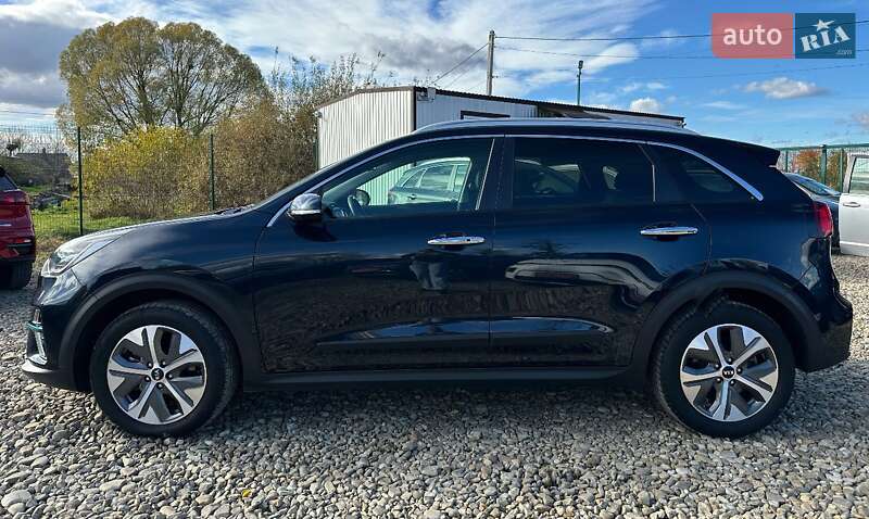 Внедорожник / Кроссовер Kia Niro 2020 в Львове фото 23 Внедорожник / Кроссовер Kia Niro 2020 в Львове