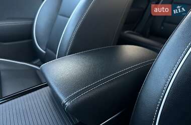 Позашляховик / Кросовер Kia Niro 2020 в  фото 77 Позашляховик / Кросовер Kia Niro 2020 в