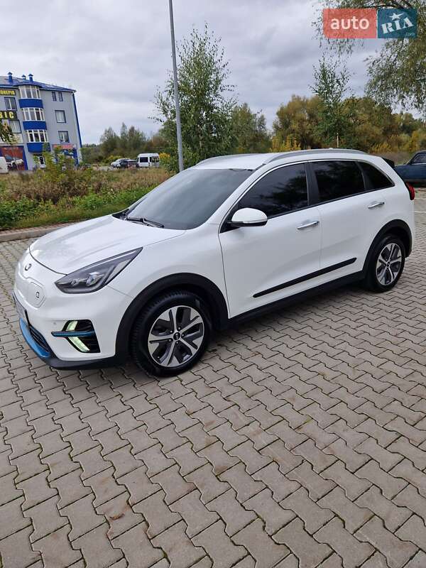 Позашляховик / Кросовер Kia Niro 2020 в Хмельницькому