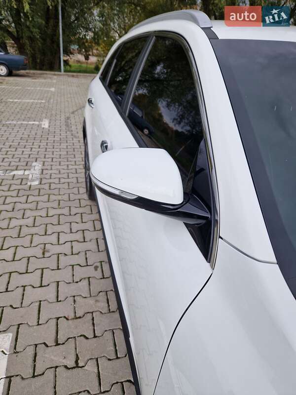 Позашляховик / Кросовер Kia Niro 2020 в Хмельницькому