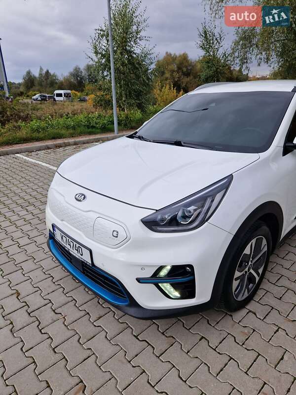 Позашляховик / Кросовер Kia Niro 2020 в Хмельницькому