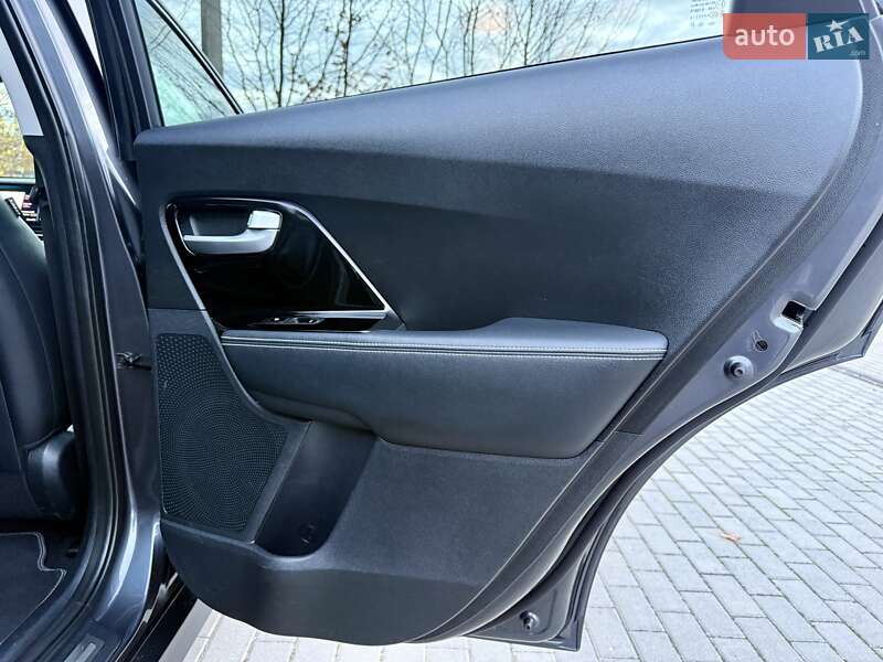 Внедорожник / Кроссовер Kia Niro 2021 в Бердичеве