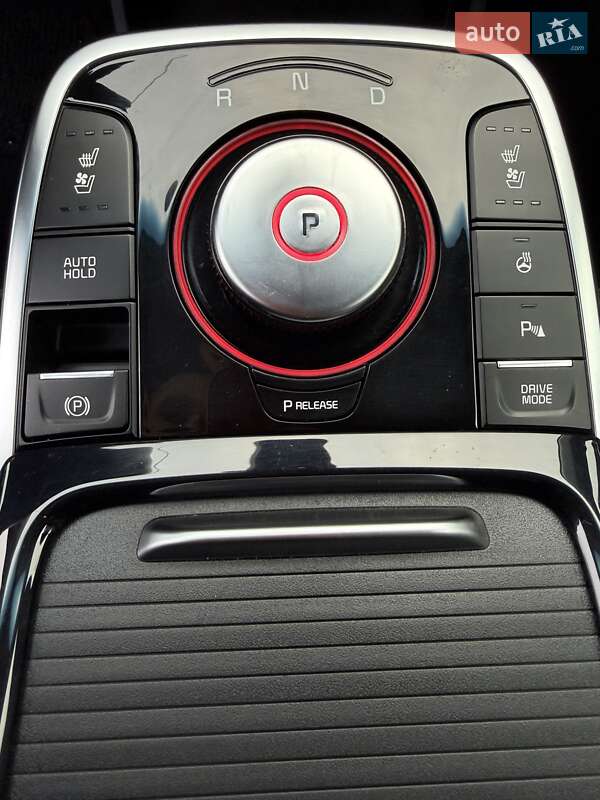 Позашляховик / Кросовер Kia Niro 2020 в Чернівцях фото 51 Позашляховик / Кросовер Kia Niro 2020 в Чернівцях