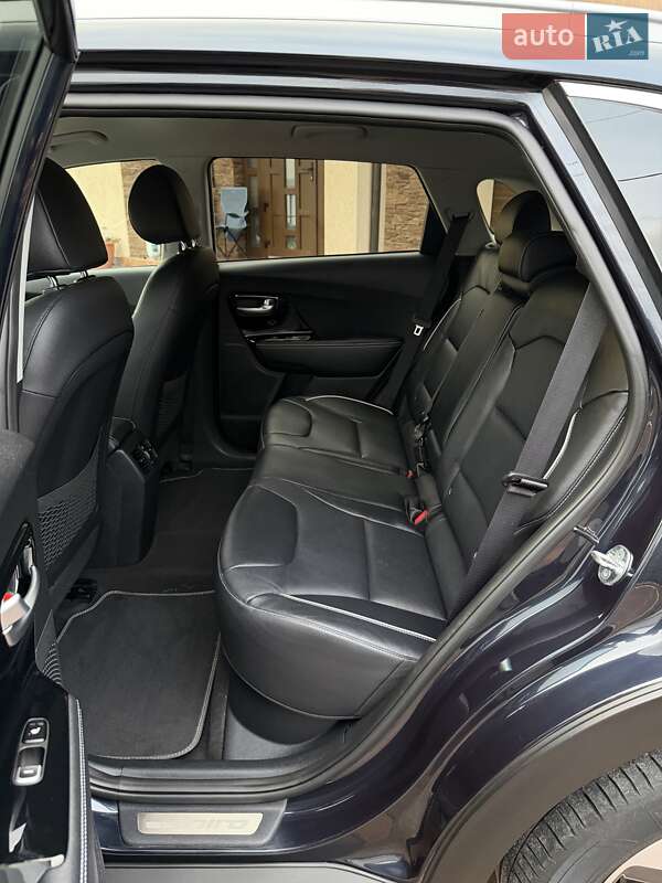 Позашляховик / Кросовер Kia Niro 2020 в Чернівцях фото 55 Позашляховик / Кросовер Kia Niro 2020 в Чернівцях