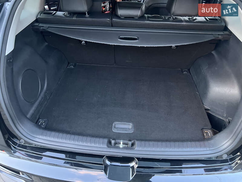 Внедорожник / Кроссовер Kia Niro 2019 в Черновцах фото 6 Внедорожник / Кроссовер Kia Niro 2019 в Черновцах