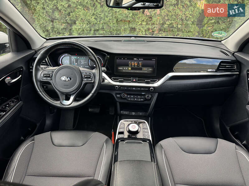 Позашляховик / Кросовер Kia Niro 2021 в Тернополі фото 44 Позашляховик / Кросовер Kia Niro 2021 в Тернополі