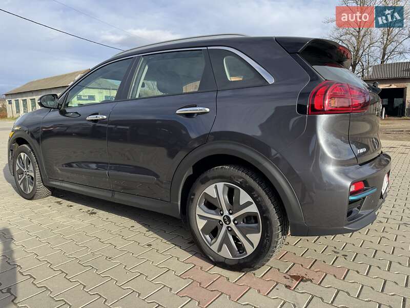 Внедорожник / Кроссовер Kia Niro 2020 в Коломые фото 9 Внедорожник / Кроссовер Kia Niro 2020 в Коломые