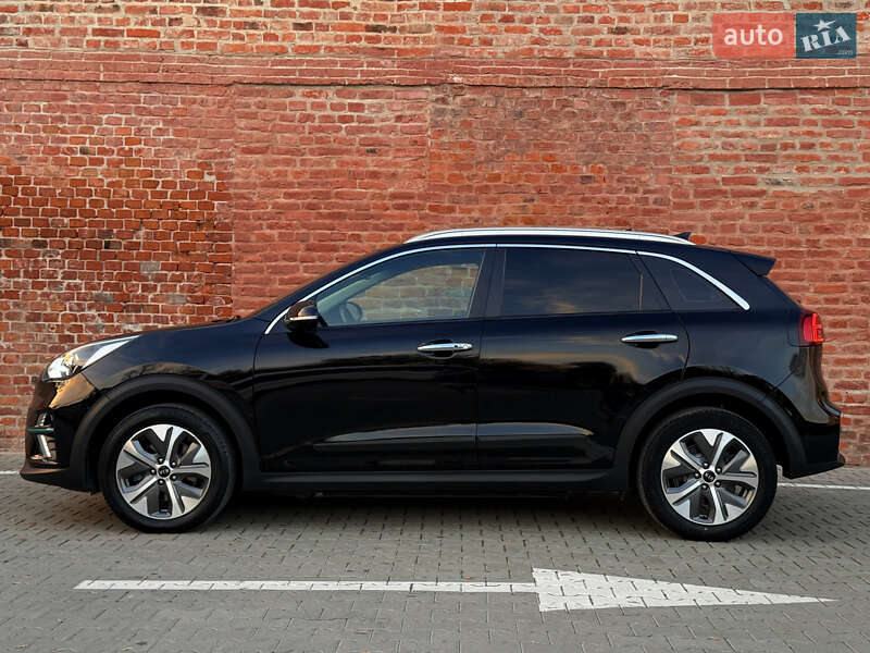 Внедорожник / Кроссовер Kia Niro 2020 в Тернополе фото 8 Внедорожник / Кроссовер Kia Niro 2020 в Тернополе