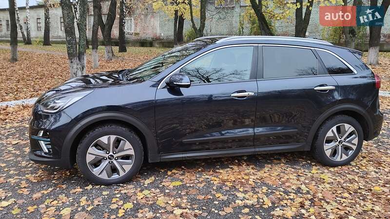 Внедорожник / Кроссовер Kia Niro 2019 в Чернигове фото 2 Внедорожник / Кроссовер Kia Niro 2019 в Чернигове