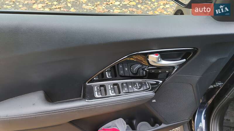 Внедорожник / Кроссовер Kia Niro 2019 в Чернигове фото 6 Внедорожник / Кроссовер Kia Niro 2019 в Чернигове