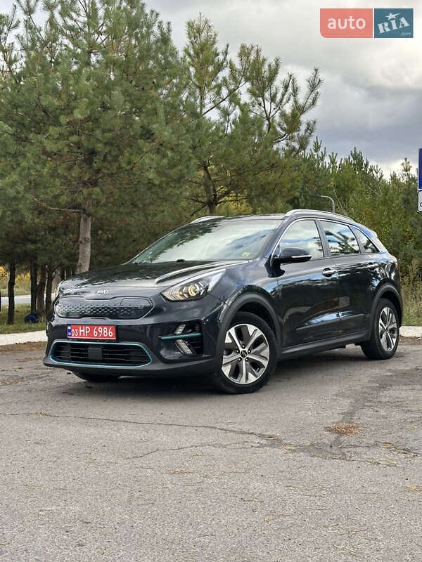 Позашляховик / Кросовер Kia Niro 2020 в Золочеві