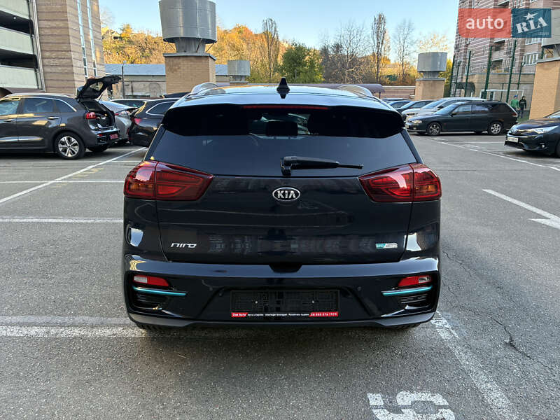 Внедорожник / Кроссовер Kia Niro 2020 в Киеве