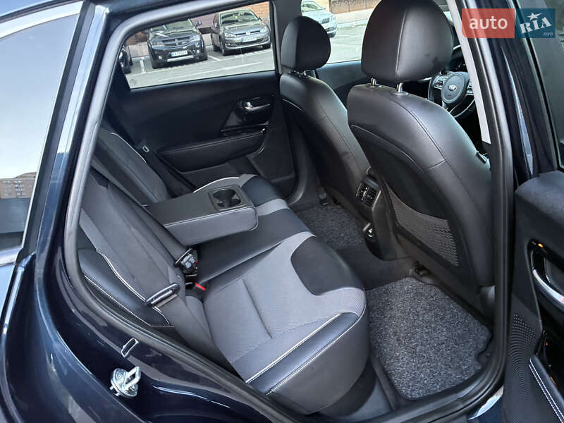 Внедорожник / Кроссовер Kia Niro 2020 в Киеве