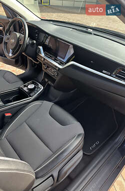 Внедорожник / Кроссовер Kia Niro 2020 в 