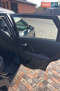 Внедорожник / Кроссовер Kia Niro 2020 в 