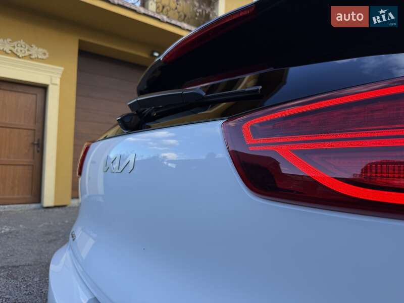 Внедорожник / Кроссовер Kia Niro 2022 в Львове