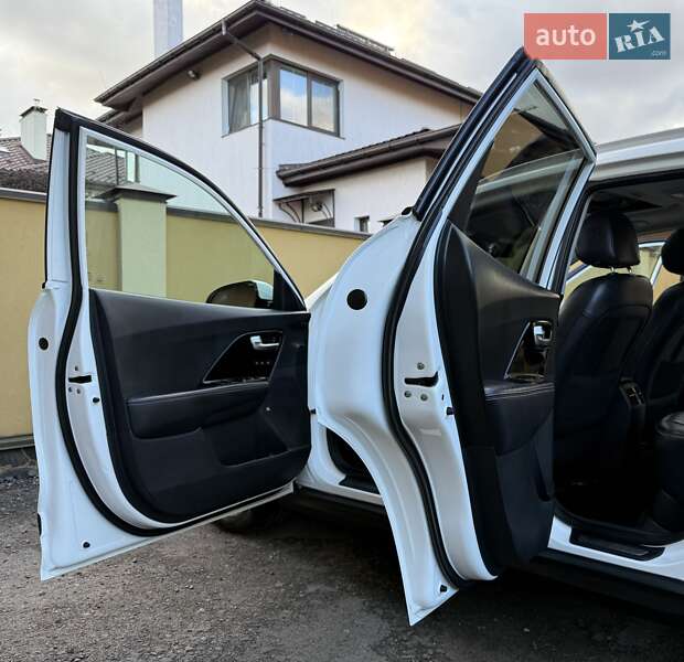 Внедорожник / Кроссовер Kia Niro 2022 в Львове