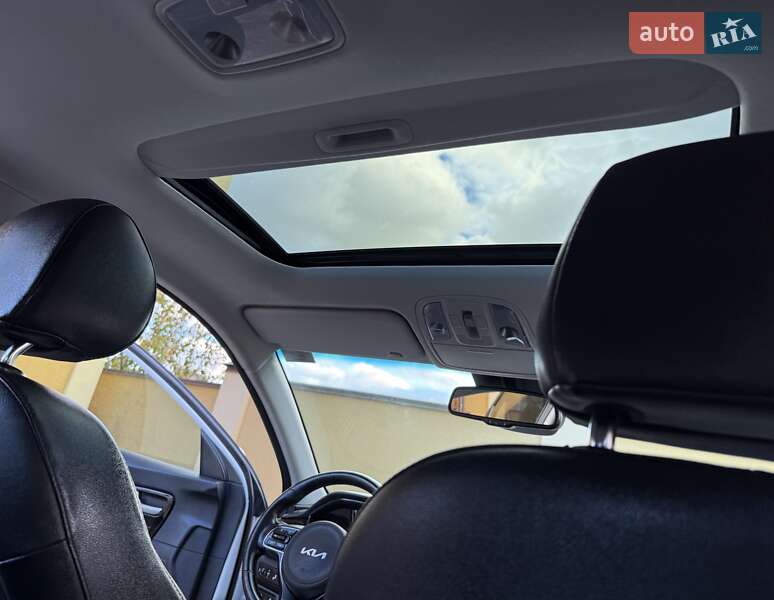 Внедорожник / Кроссовер Kia Niro 2022 в Львове